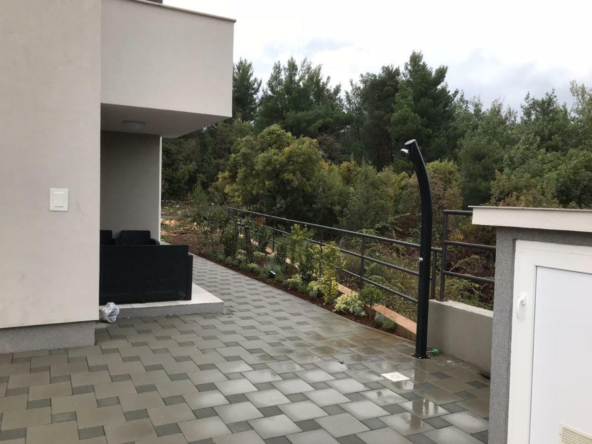 Apartments Ibis Чижичи Экстерьер фото