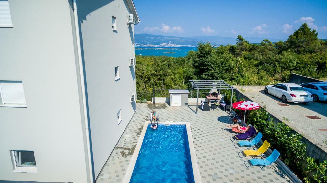 Apartments Ibis Чижичи Экстерьер фото
